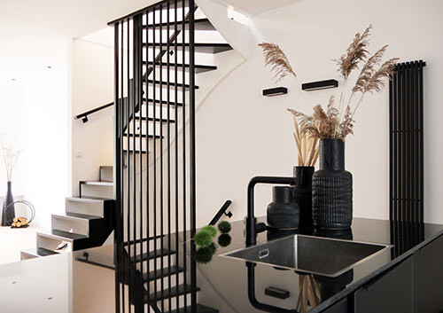 1905 MAISONETTE WITH ROOF TERRACE: COMPLETE METAMORPHOSIS